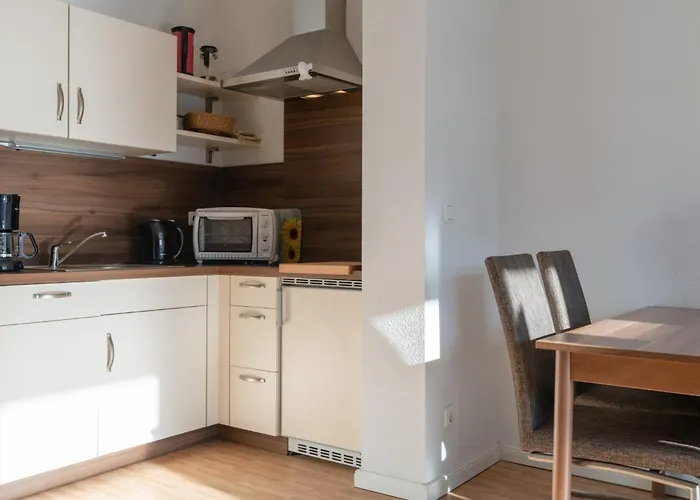 Marin, 15 Apartman *